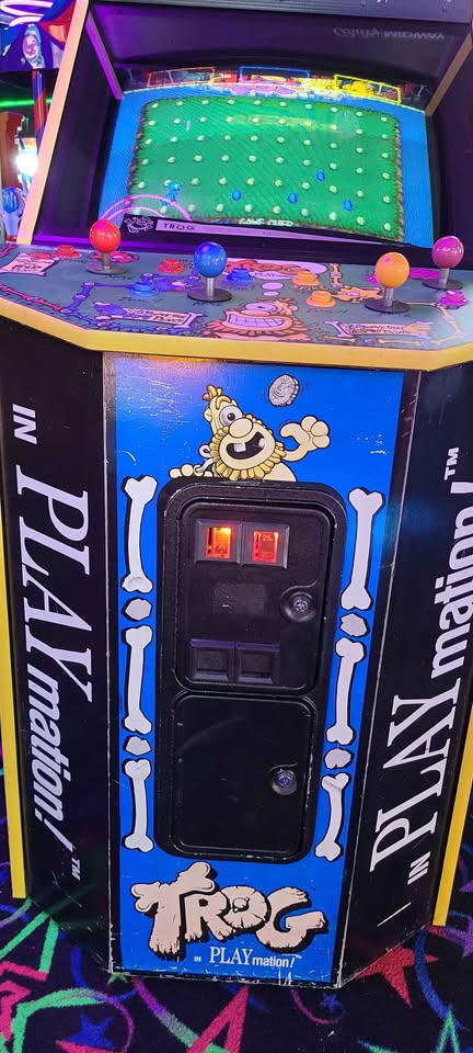 Midway Trog Classic Arcade Game